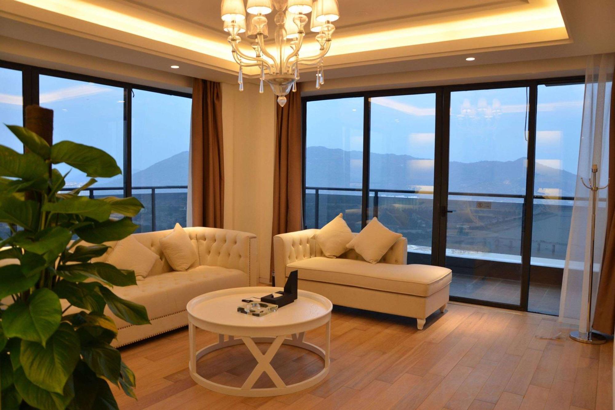 Wyndham Garden Hotel Lingshui  Exteriör bild